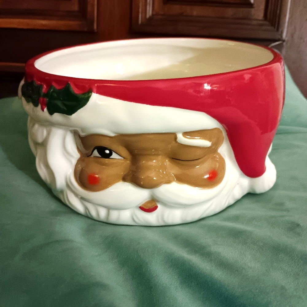 8 inch  African American Santa Christmas Ceramic Soup Serving Bowl